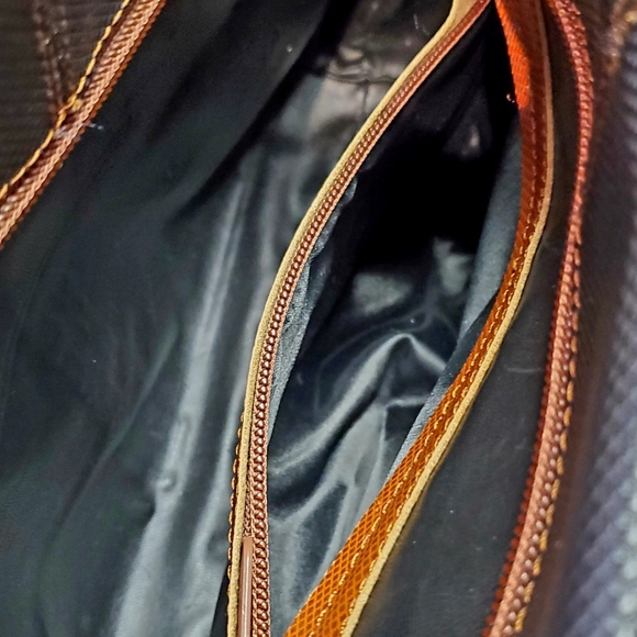 BOTTEGA Veneta Made In Italy Tote - Picture 2 of 7